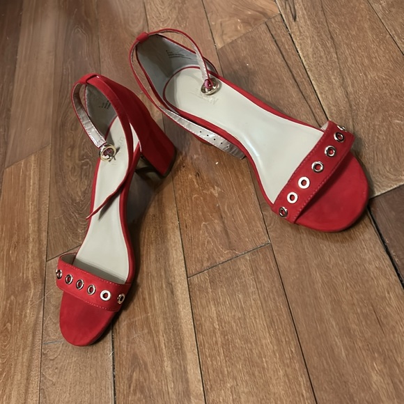 Expression heels π  size 8 red gold - Picture 2 of 4